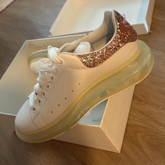 Alexander
McQUEEN shoes - Picture 3 of 4